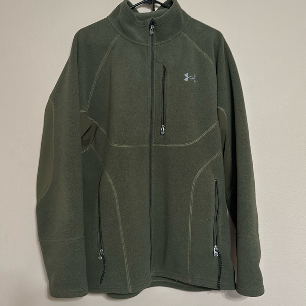 Under Armor performance fleece extra large jacket